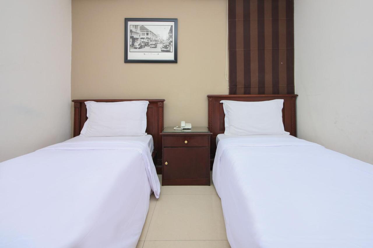 Sky Hotel Buah Batu 1 Бандунг Екстер'єр фото