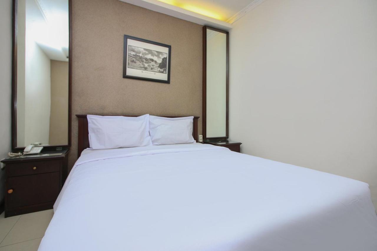 Sky Hotel Buah Batu 1 Бандунг Екстер'єр фото